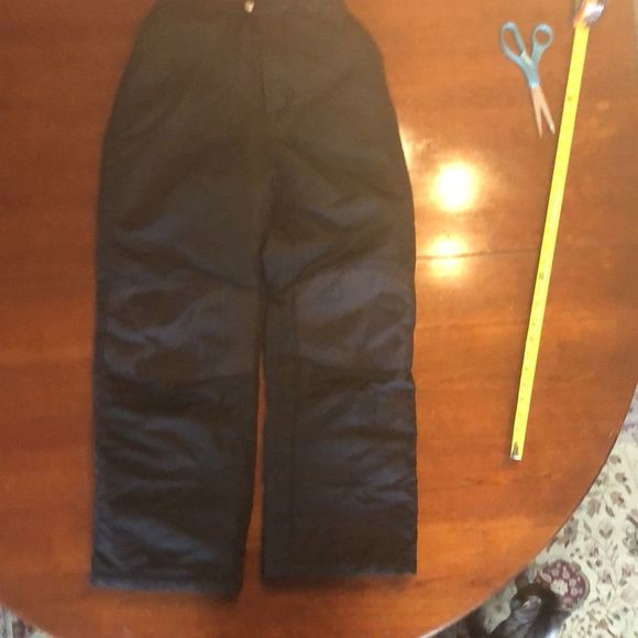 Snow pants sz 14/16 kids Faded Glory black/elastic waist/bottom of legs - Picture 5 of 13